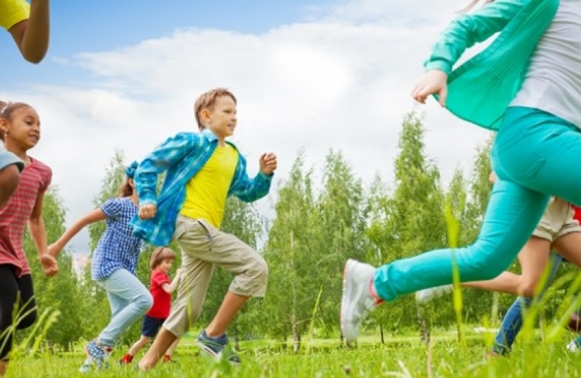 children running in summertime