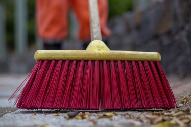 Street cleaning broom